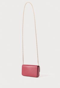 Magenta leather crossbody bag with a textured finish and a gold-tone chain strap. Rectangular shape with a flap closure.