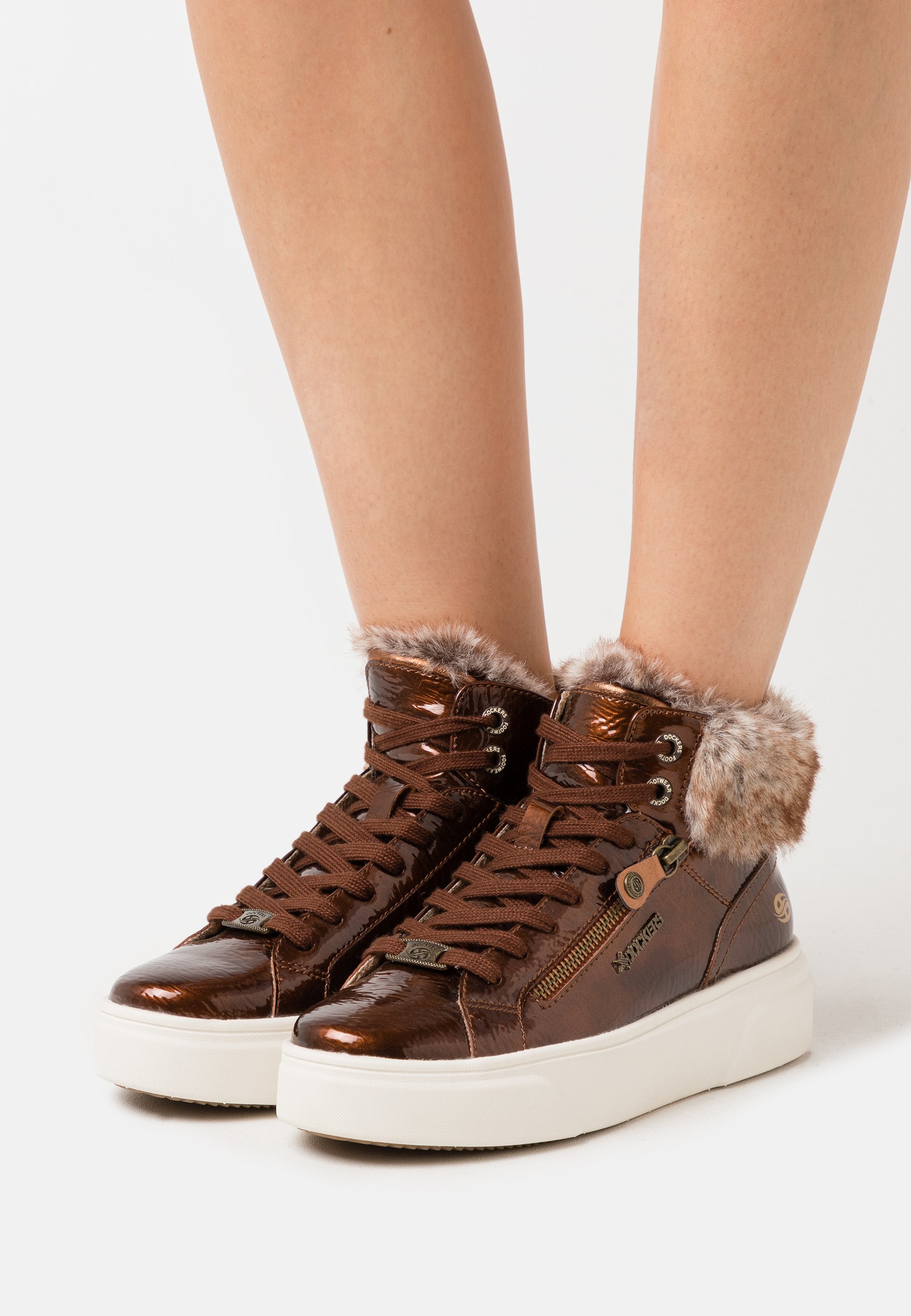 Dockers by Gerli Høye joggesko cognackonjakk Zalando.no Dockers by Gerli Høye joggesko cognac Zalando.no