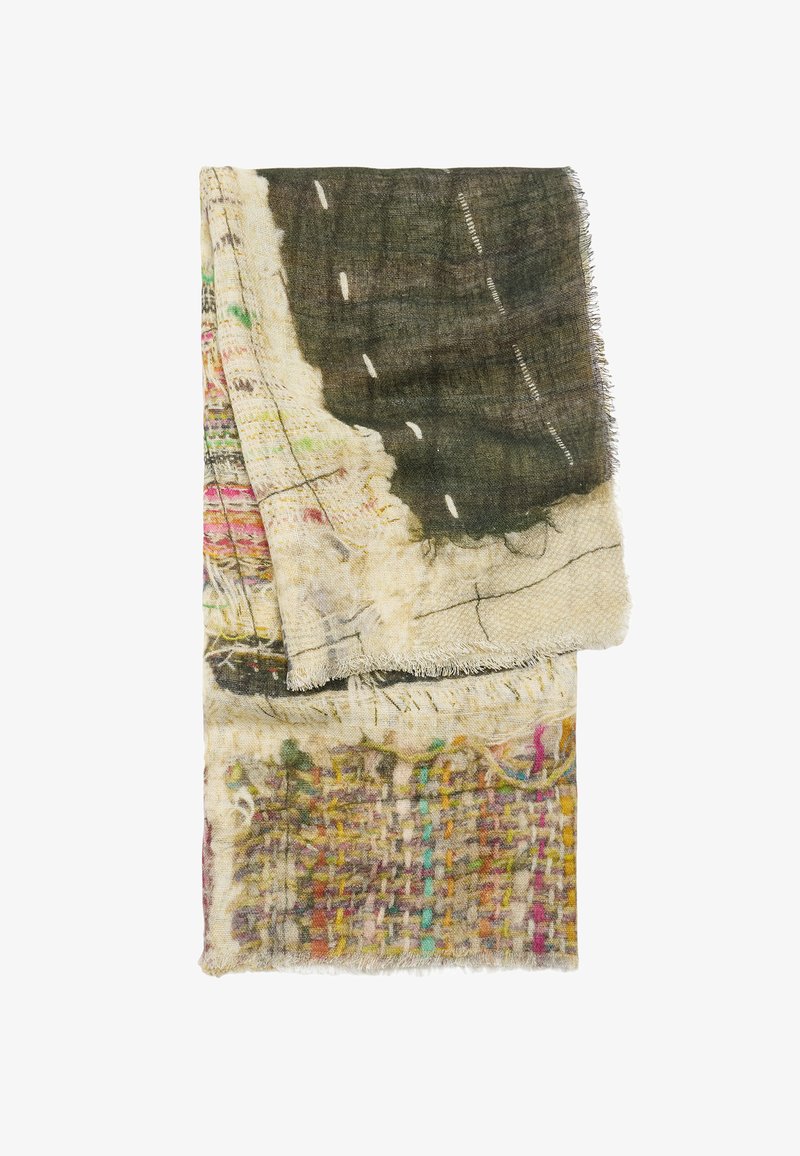 Wielokolorowy, pleciony szalik z mieszanką faktur i wzorów; zawiera ciemny, teksturowany materiał oraz kolorowe detale w haftach.