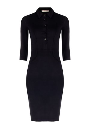 Abito nero al ginocchio con maniche a tre quarti, colletto a punta e cinque bottoni lungo il centro frontale.