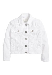 Chaqueta de denim blanca con cuello, cierre frontal de botones, dos bolsillos en el pecho y bolsillos laterales. Presenta botones en tono plateado y detalles de costura.
