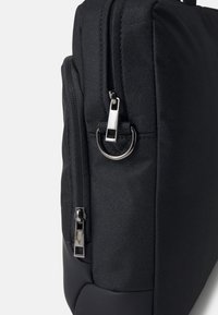 Pier One UNISEX - Computertasker - black