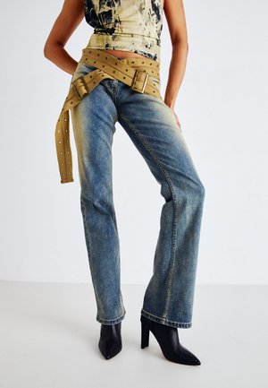 STRAP UP STONEWASH - Jeans bootcut - hellblau