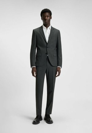 SET - Anzug - grey four