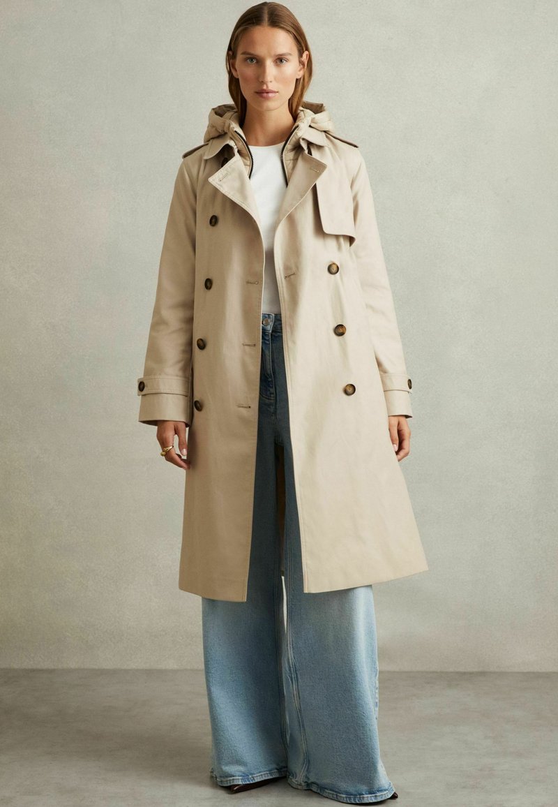 Reiss DOUBLE BREASTED HOODED - Gabardina - stone