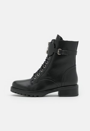 Šněrovací kotníkové boty - black