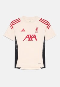Vit fotbollströja med röda detaljer, som har svarta sidopaneler, röda Adidas-ränder på axlarna och Liverpool FC-logotypen på framsidan.