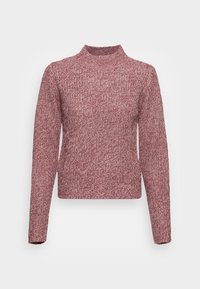 Sweter robiony na drutach w głębokim odcieniu różu, z wysokim, prążkowanym dekoltem i długimi rękawami. Teksturowany materiał i krótki krój.