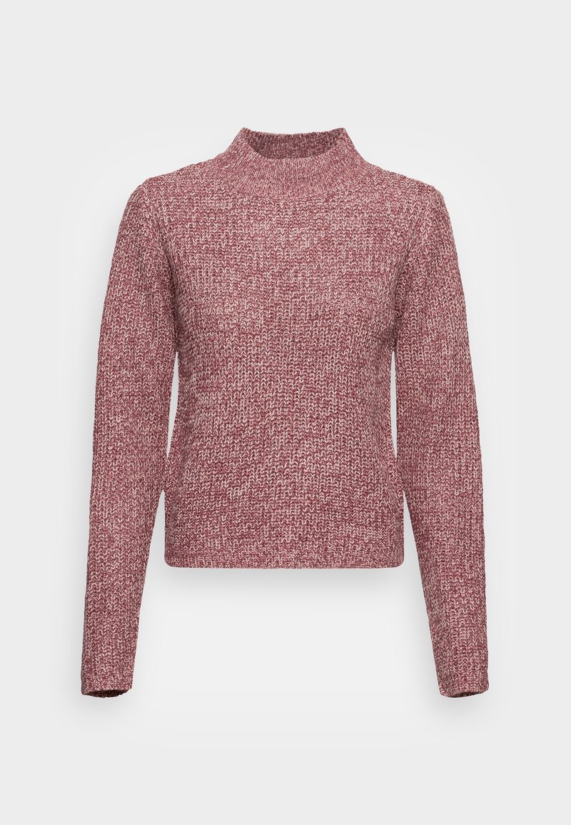 Sweter robiony na drutach w głębokim odcieniu różu, z wysokim, prążkowanym dekoltem i długimi rękawami. Teksturowany materiał i krótki krój.