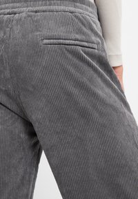 Marie Lund Broek - grau