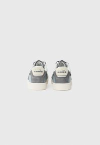 Diadora KICK - Trainers - high rise