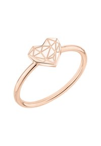 Roze gouden ring met een geometrisch hartontwerp met driehoekige facetten, geplaatst op een gladde band. De textuur is gepolijst en reflecterend.