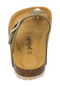 Sandalo infradito verde in suede con soletta in sughero e suola in gomma bianca, dotato di una fibbia regolabile in tonalità argento. Logo del marchio visibile all'interno.