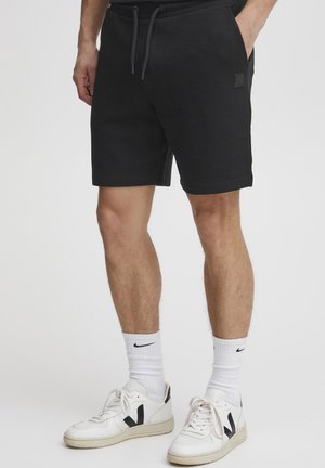 INDICODE JEANS IDNILSSON - Lühikesed püksid - black