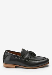 Svarta läder loafers med vävt mönster och dekorativ tofs. Har en rund tå och en låg brun sula.
