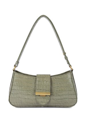 Sac à main vert en cuir crocodile à la silhouette courbée, fermeture en métal doré et une seule bandoulière. Dimensions non fournies.