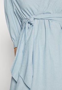 2nd Day FREDA DAILY CHAMBRAY - Τζιν φόρεμα - light blue