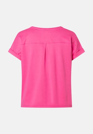 Helles pinkes kurzärmeliges Hemd mit umgeschlagenen Ärmeln, Rückenfalte und dezent gesticktem Logo am rechten Ärmel.