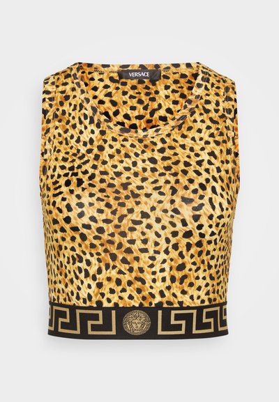 Leopardi musteriga lühike topp ümmarguse kaelusega ja musta mustriga äärisega, millel on kuldne Medusa logo. Valmistatud sileda kangaga.