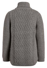 Jersey de punto gris con cuello alto, que presenta patrones texturizados en zigzag y trenzados. Manga larga y dobladillo acanalado, ofreciendo un diseño acogedor.