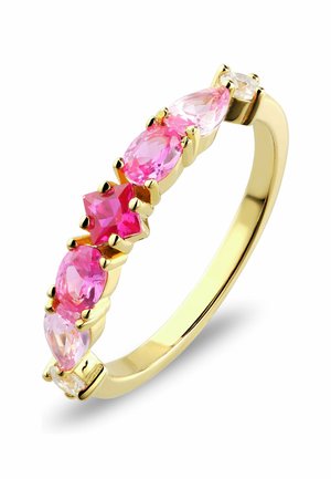 Anello d'oro con sette pietre preziose rosa di varie forme, tra cui ovale, a forma di pera e quadrata, disposte in fila lungo la fascia.