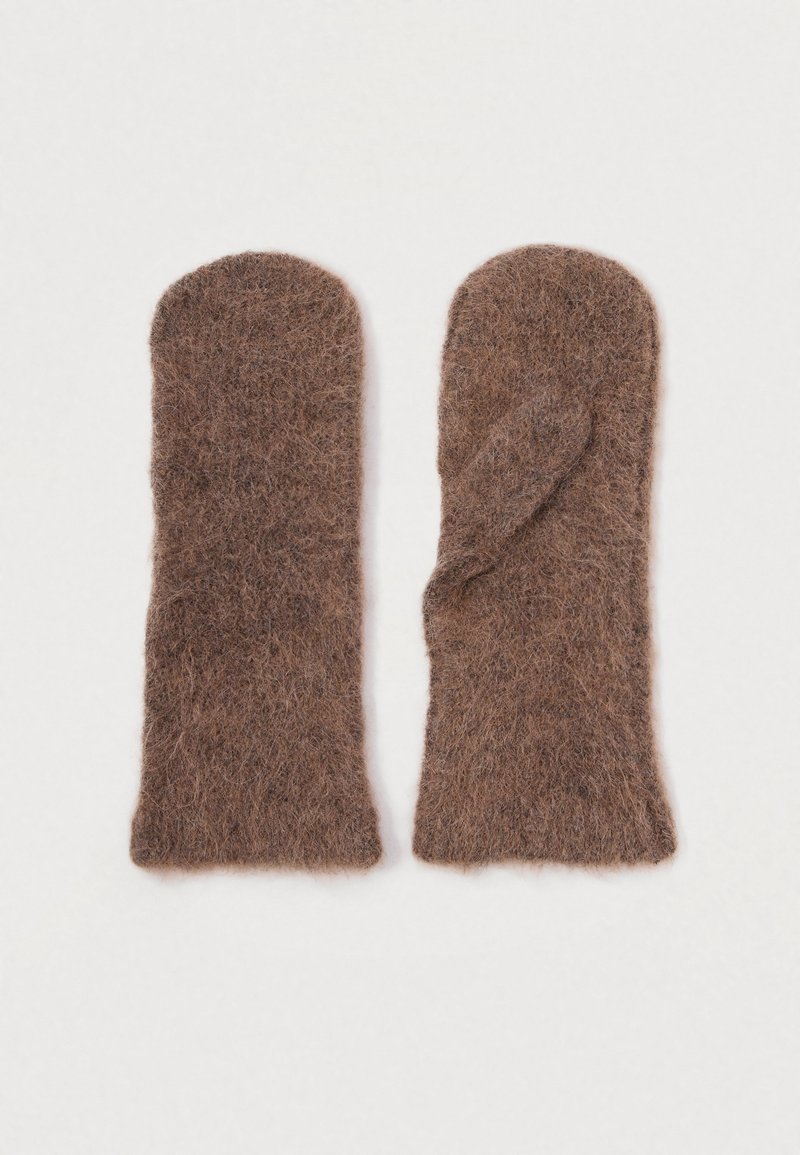 Braune Fäustlinge aus weichem, strukturiertem Material. Das Design zeichnet sich durch eine lange Form mit einem separaten Daumenbereich aus. Keine Muster oder Verzierungen.