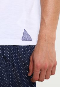 Key Largo MT ARENA  - Print T-shirt - weiss