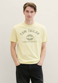 TOM TAILOR LOGO  - Marškinėliai su spaudiniu - light yellow