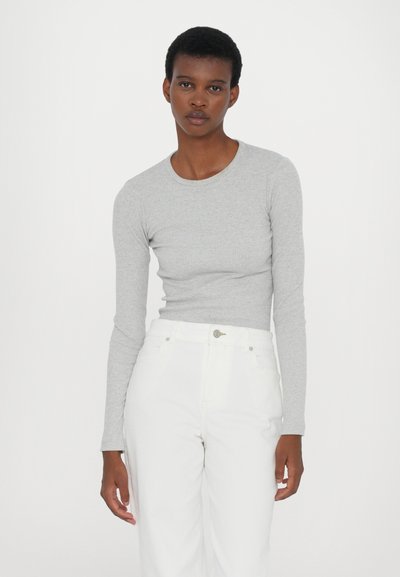 PS Paul Smith WOMENS WIDE LEG - Auduma bikses - white