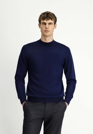 - Sweter