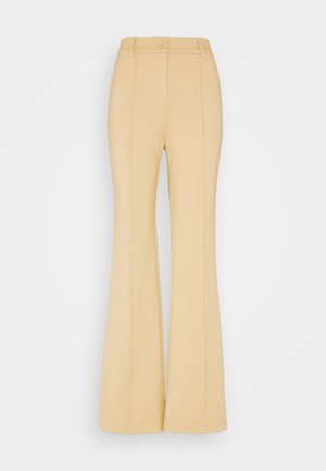 Guess Originals CLAIRE PINTUCK FLARED PANTS - Püksid - honey oat