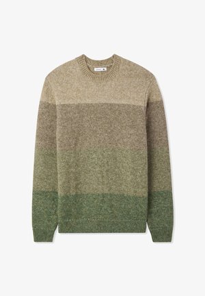 Maglione lavorato a maglia con righe orizzontali in diverse tonalità di verde e marrone, scollatura a girocollo e polsini e orlo a coste.