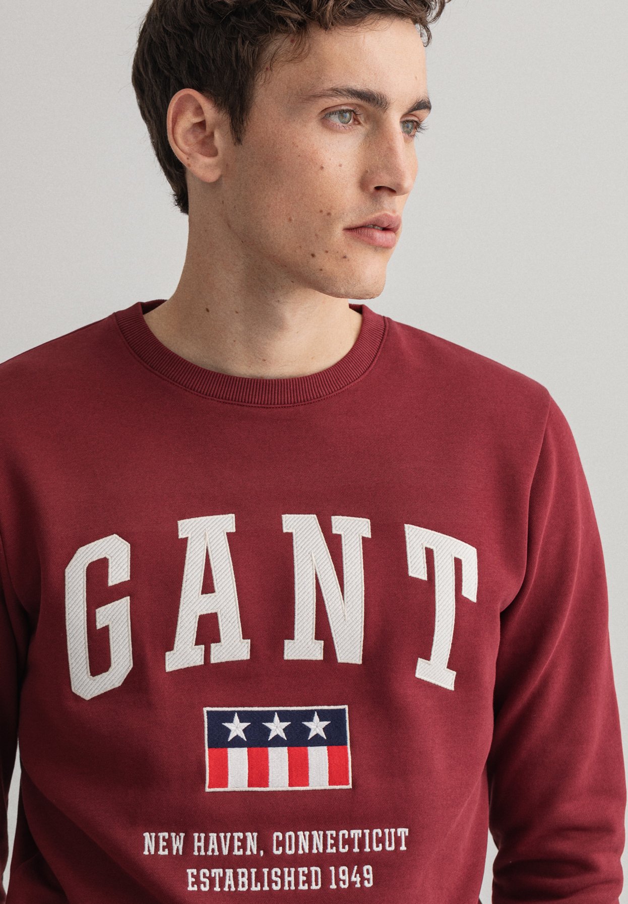 Sudadera GANT Con Capucha – Terno La Moraleja