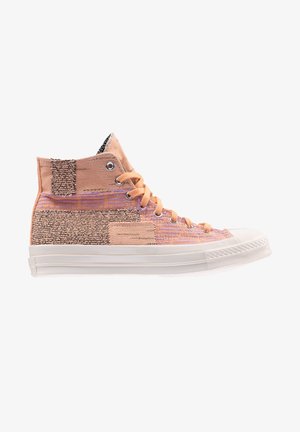 Converse orange - Nehmen Sie unserem Favoriten