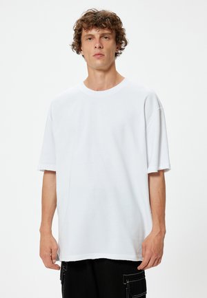 Koton - T-shirt basic