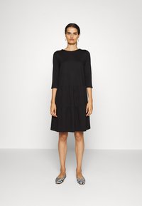 Marc Cain - Jerseyjurk - black Miniatuurafbeelding 1