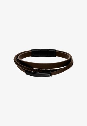 Brauner Lederarmband mit geflochtenem Design, glatten Abschnitten und einem schwarzen Verschluss. Akzentuiert mit einem strukturierten schwarzen zylindrischen Stück.