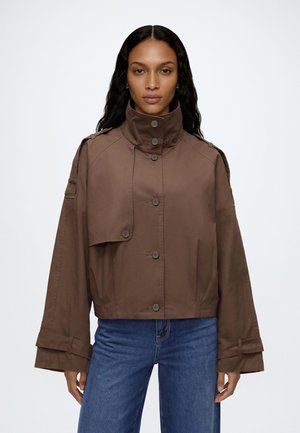 Topshop TSHABA CROPPED TRENCHCOAT - Trench - red heart