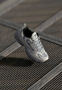 Fila ACTIX - Sportbačiai - nimbus cloud/sleet