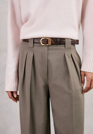 Reiss, Opasok - chocolate