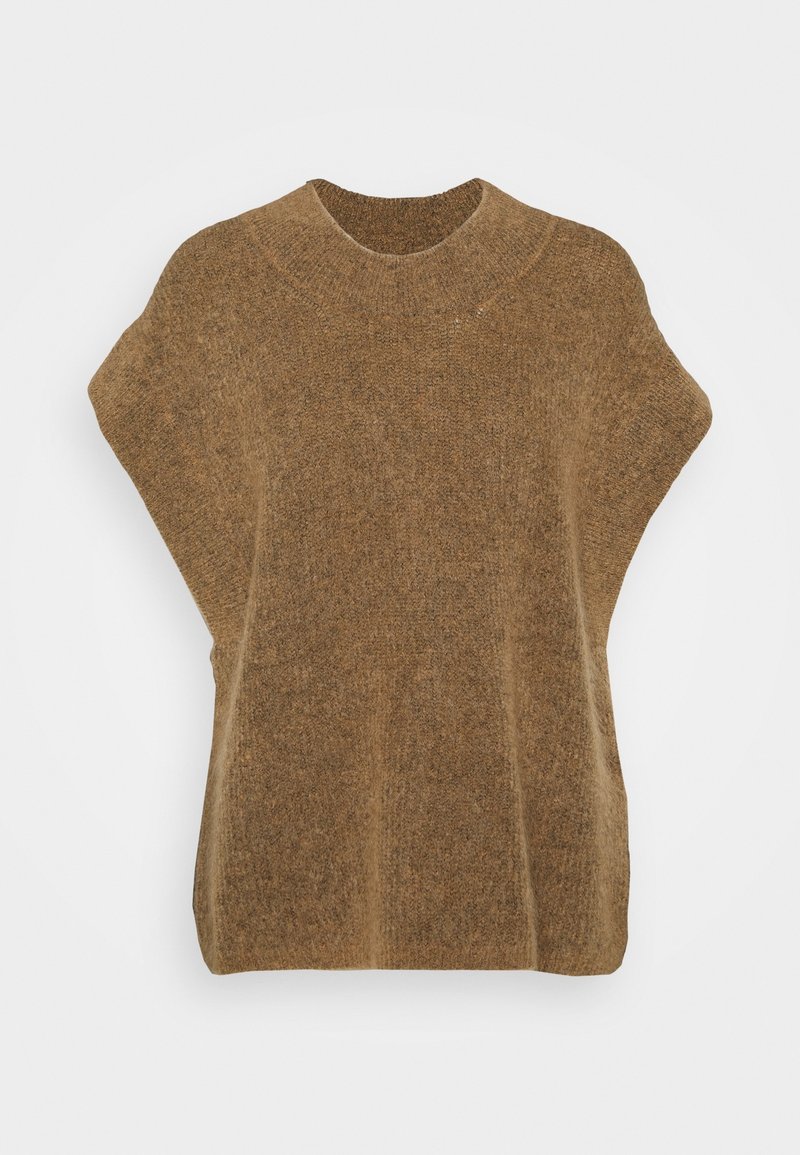 Pull sans manches marron en tricot avec un col rond et une coupe ample et carrée sur un fond uni.