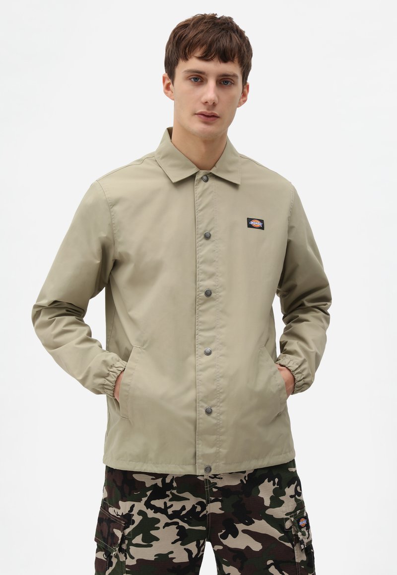 Dickies - OAKPORT COACH - Giacca leggera - khaki, Ingrandire