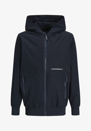 Czarna kurtka z kapturem na zamek błyskawiczny, z elastycznymi mankietami i dołem, dwiema zapinanymi na zamek bocznymi kieszeniami oraz logo Jack & Jones na piersi.