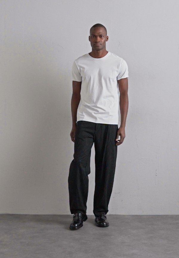 SAMSON TROUSER - Trousers2