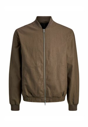 Ruskea bomber-takki, jossa on vetoketjullinen etuosa, resorireunaiset hihansuut ja helma sekä sileä pinta. Takissa on sivutaskut ja nauhakoristeinen kaulussuunnittelu.