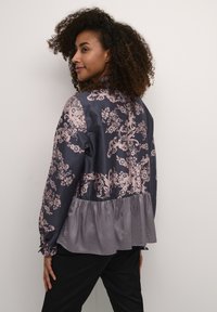 Culture Blus - gray graphic