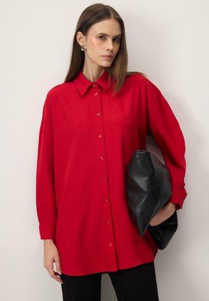 Bluza z gumbi - red