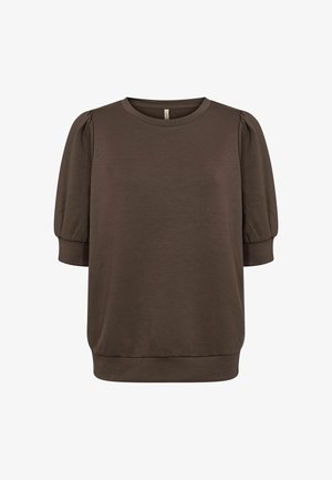 Brun kortærmet top med rund halsudskæring, der har pufærmer og en afslappet pasform. Lavet af et blødt, glat stof.