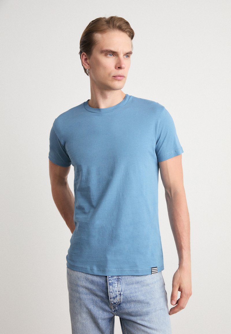 Mads Nørgaard THOR TEE - Tricou basic - captain`s blue