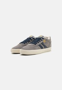 Globe ENCORE 2 - Sneakers - smoke/navy